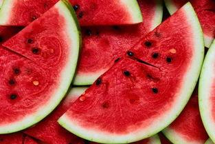 吃瓜吃到自己上火,揭秘“吃瓜”背后的健康隐患  第1张